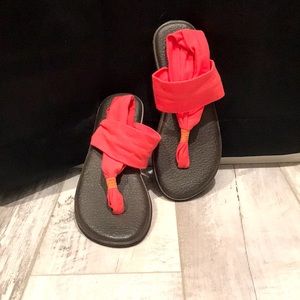Coral/Pink sandals